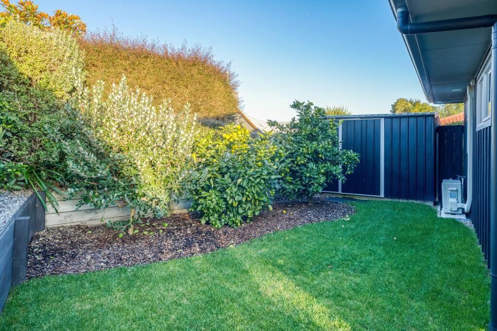 Peaceful On Punawai Taupo Exterior photo