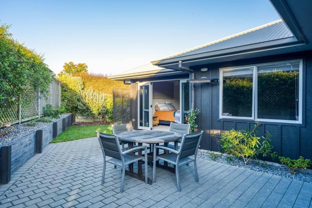 Peaceful On Punawai Taupo Exterior photo